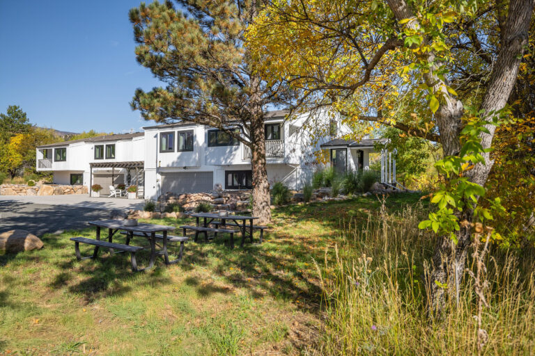 001-n_foothills-8424-65